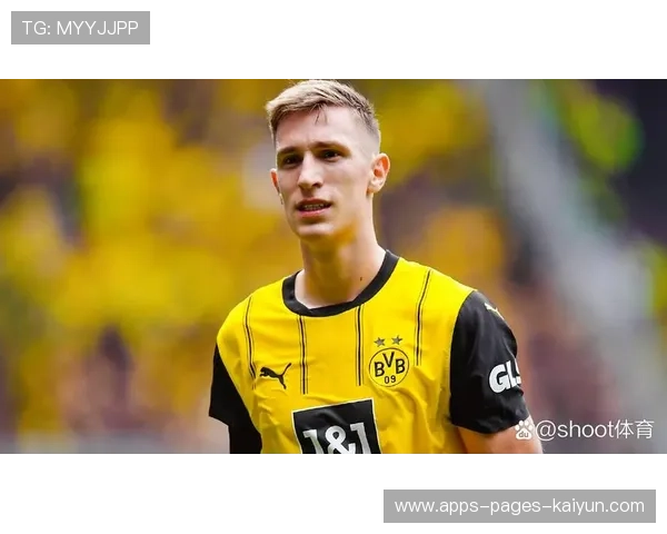 多特全队前移压迫，施洛特贝克的大胆上抢非常关键