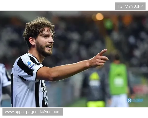 洛卡特利中场拦截奏效 洛卡特利中场拦截奏效